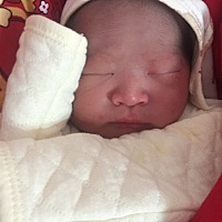 余生，请多多指教。顺产男宝，6斤4两