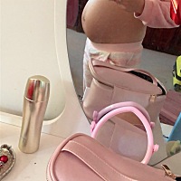 第一胎，庆幸自己没有长妊娠妏。今儿34周了，还有一个月就可以宝宝啦，大家猜猜是男宝还是女宝呢，