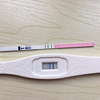 月经推迟两天，排卵试纸强阳，早孕试纸弱阳，大家帮忙看看是不是怀孕了呢？！