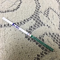 显示还有四天就来大姨妈了，可这大白板亮瞎眼啊，哈哈。备孕好长时间了，老公想要孩子，但行动上一直不...