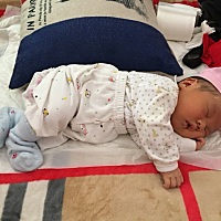 我的小情人，一天一个样  😘😘                                           这睡姿，可以再妖娆一点...