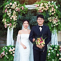 想问一下大家，女生生日当天满20周能领证嘛？