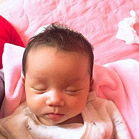 宝妈们出门时，如果宝宝不喝牛奶，你们怎么办呀？用吸奶器把奶吸出来麽？