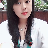 前面2胎顺产；第三胎臀位加绕颈2圈，医生叫下礼拜约刨腹产了 ，好怕啊