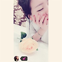 请问一下月经刚完了接近20天，今天肚子很不舒服，小肚子痛了一天，会不会是哪里出了问题