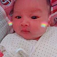 3.16顺产8斤1两大胖小子 侧切，到现在坐月子20天了 每天鲫鱼汤 排骨汤 鸡汤 换着样的做让我喝 真心喝到...