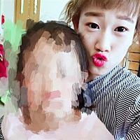 怀孕前88-92斤，有了小家伙后，体重竖直上升直逼160，横竖歪着看都觉得自己丑，可咋整