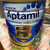 谁家宝宝需要2段澳洲版的爱他美金装奶粉吗 因为自家宝宝一岁了 要换3段了 奶粉都是真的哦 日期也是最新...