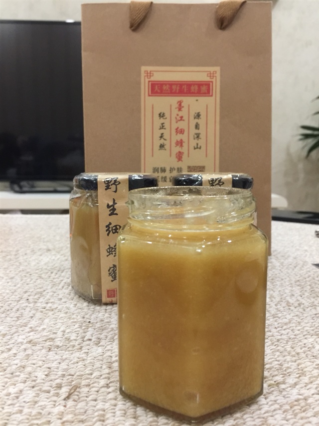 野生蜜，细腻浓稠，我自己每天必吃