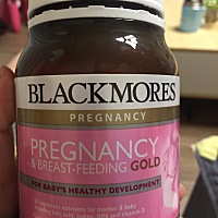 备孕到现在一直吃的Blackmore, 但看圈里有人说要吃金斯利安，还有同事说要吃福施福，晕了～不知道哪种好...