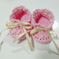 醉了，表姐居然叫我用这个蓝色勾粉色这款给她儿子穿，受不了，款式明明是公主范儿