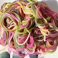 有没有宝宝不爱喝水不爱吃水果蔬菜的 可以关注我纯手工制作没有任何防腐剂的  好看吗