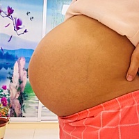 孕妈们你们的乳头疼嘛？？为啥我的一碰超级疼呢