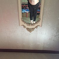 预产期超了8天。肚子快撑爆了