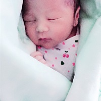 我的元宝小少爷今天17天了，很乖哦！接男宝嘞……