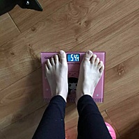 瘦下来了，现在避免反弹，尽量控制高热量，高脂肪，高糖分摄入～