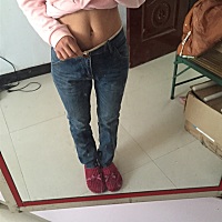 产后比孕前腰还细 裤子居然穿不住了😂