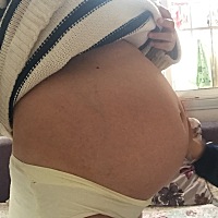 4-22预产期，帮忙看下像男宝还是女宝，宝宝好淡定一点要出来的意思也没有！