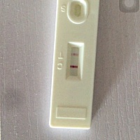 请问这是怀孕了吗？？？？？？？