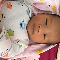 宝宝快满月了，还没起好名字，请大家帮忙取个名字，3.26，5点50分，男宝宝，姓尹