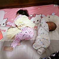 猴年宝宝，鸡年宝宝的小伙伴们一起来探讨宝宝的教育与健康，我的猴宝宝因为肠胃问题发育迟缓，有支招的嘛