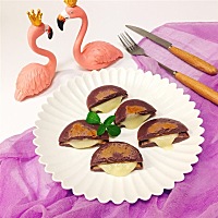 有多少宝妈看过机器猫，都知道机器猫爱吃什么不？我是非常爱吃的！