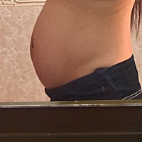 看看马上六个月了，肚子大不大，在看下是男宝还女宝噢😄