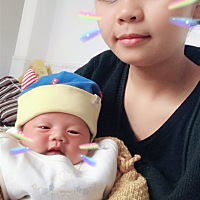 宝宝越来越可爱了