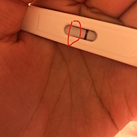 月经推迟四五天了，用试纸试了很多次，几乎都是一道很深一道前的看不清楚，今天早上试了一次还算清楚，...