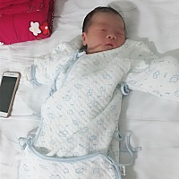 成功卸货，预产期当天卸货，男宝一枚，再不要二胎了，痛死了