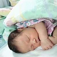 2018.4.24剖腹产女宝一枚，7.6斤。特意来谈谈关于怀孕期间各种症状猜男女情况：1，NT数据结果是女宝 。2...