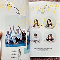 新模板《后青春的诗》简洁时尚 清新靓丽 新款照片书，共26页，14张纸，一本可印26-68张照片，全书覆亮膜...