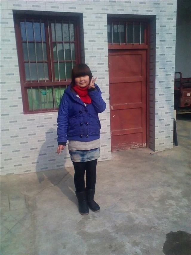 这两张是生完宝宝4个月的时候138斤