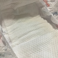 无滤镜实拍，来感受下雅赞纸尿裤的薄柔美
