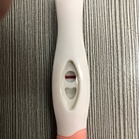 这是意念灰么？大卫的都是放很久才看到水印，孕友的是10多分钟以后看到的，连续三天都这样，今天大白板...