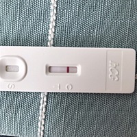 哪位宝妈知道这是什么意思，对照线是白色的