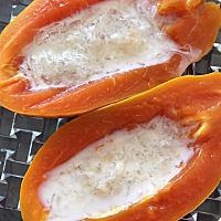 今天胃口一般，婆婆已经炖好木瓜燕窝啦！