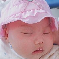 宝宝已经一个月了