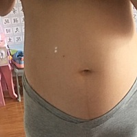 四个半月的胎宝宝 太活跃。总是翻来覆去的 来来回回的折腾。