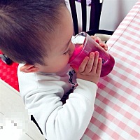 不知道宝妈有没有这种感觉，我总是在感慨，宝宝吃的东西是精致，但是样实在是太少了，这不能吃，那不好...