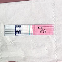 求助求助…上个月测排卵也是每天这么深 但是有测到强阳，强阳后减弱一点点 还是这种颜色。这个月测也是...