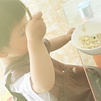 对于产后妈妈来说 最美好的事莫过于你胖我瘦 哈哈