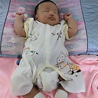 小胖子50天了.妈妈爱你哦⊙∀⊙！！