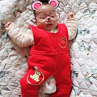 宝宝每天都很乖，好像从来都没有调皮过，很幸运能成为儿子的妈妈😘😘😘，外公明天过生日都没打算...