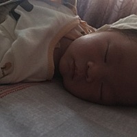 宝贝14天了！看着你一天天的成长好开心！妈妈爱你