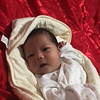 希望宝宝健健康康，快快乐乐，平平安安的长大