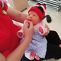 镁淇出生13日啦，顺产、6斤9！小寶貝健康成長。