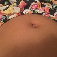 这么好的肚皮不怀孕可惜了。。。。宝宝你啥时候来找我？