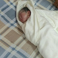 2018年5月17日，早晨9点16分，男宝宝，6斤整，37周加2天，幸好宝宝发育良好，可是我还没做好准备，什么...