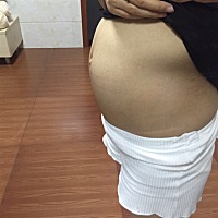 大家帮忙看下肚子像男孩女孩？现在17周